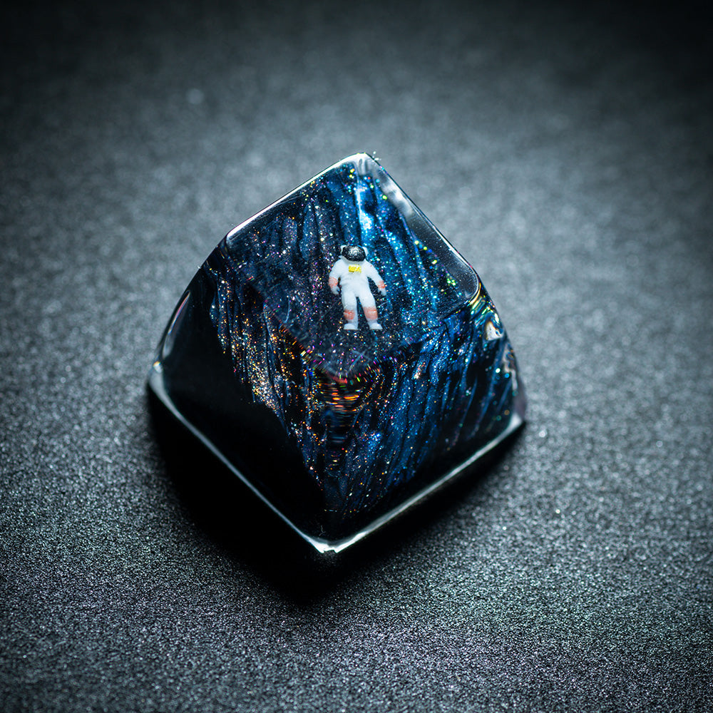 Starry Astronaut Keycaps（SA R1-height 1U）Crystal Resin Drops Keycap